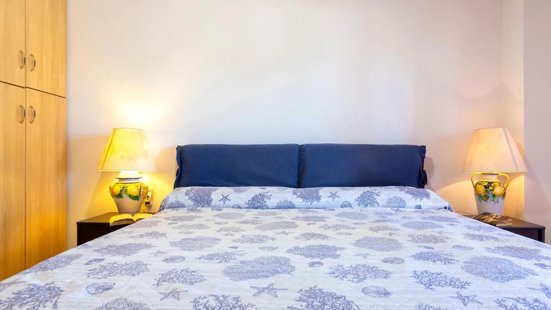 Appartamento Rosso Marrone Alghero 0*,  Italy